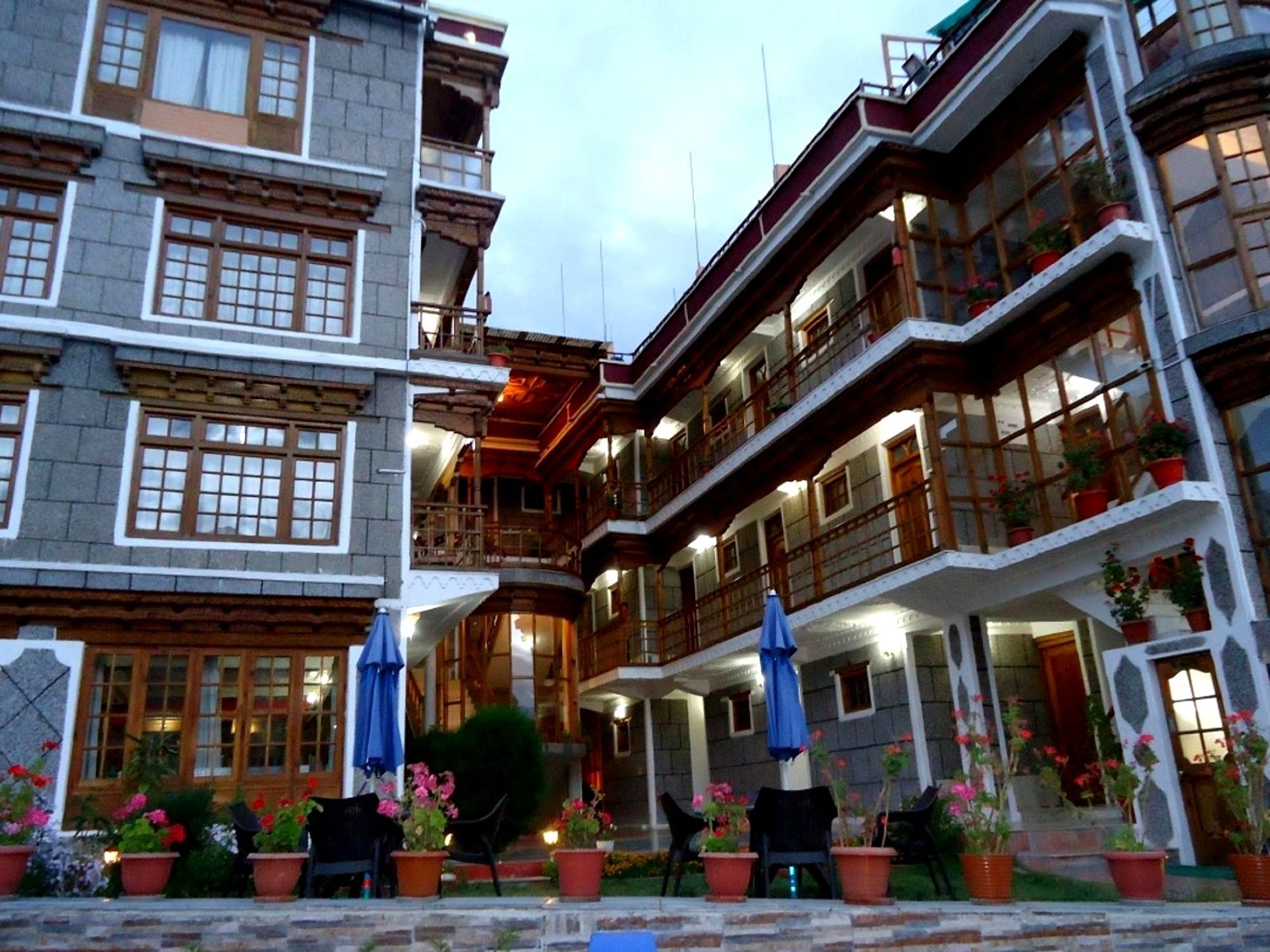 Hotel Royal Palace - Leh Zewnętrze zdjęcie